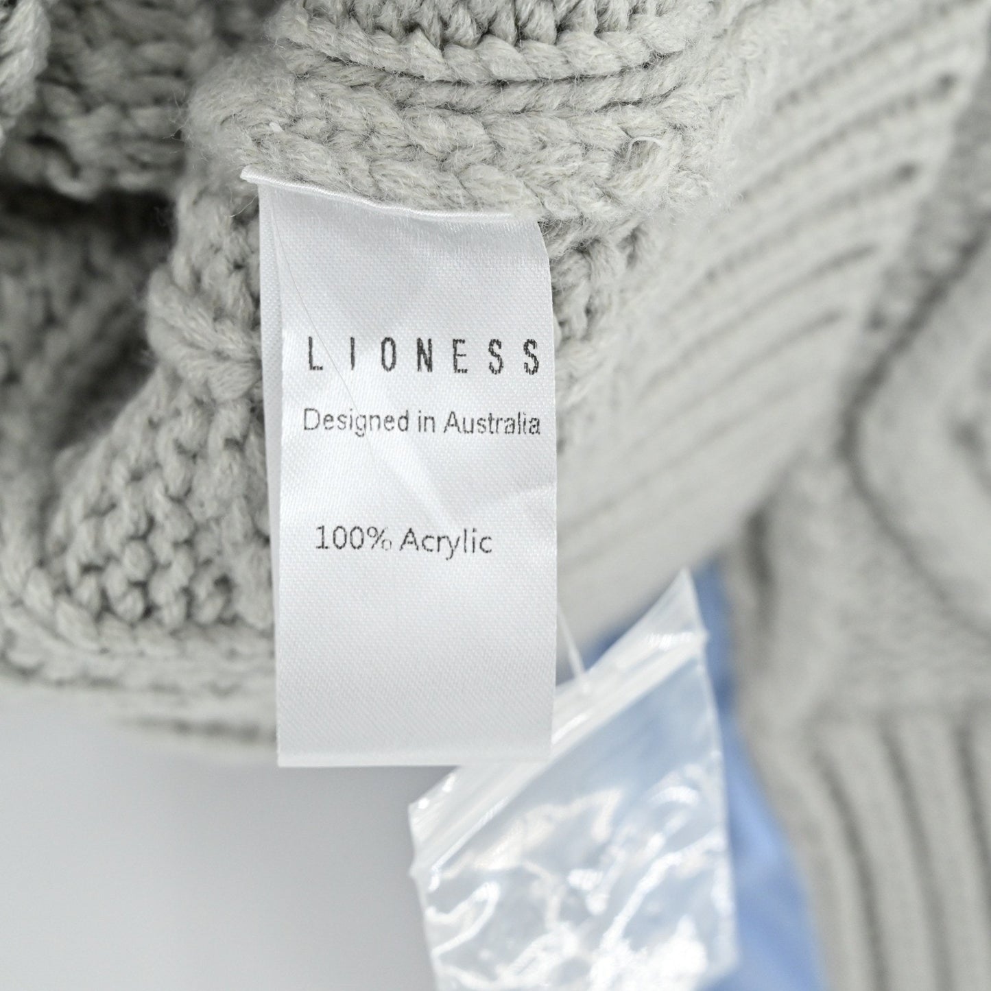 LIONESS Womens Sonny Oversized Knit Sweater Size S Cable Fisherman Cozy Revolve
