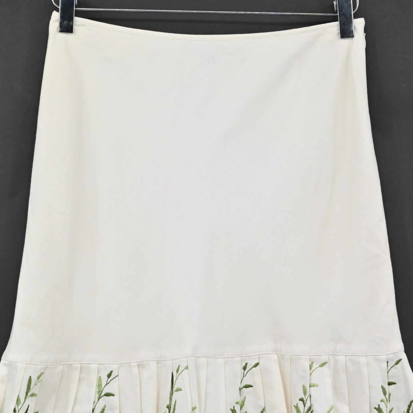 Vtg ANN TAYLOR Embroidered Skirt Size 4P Petites Ivory Green Flower Tiered ALine