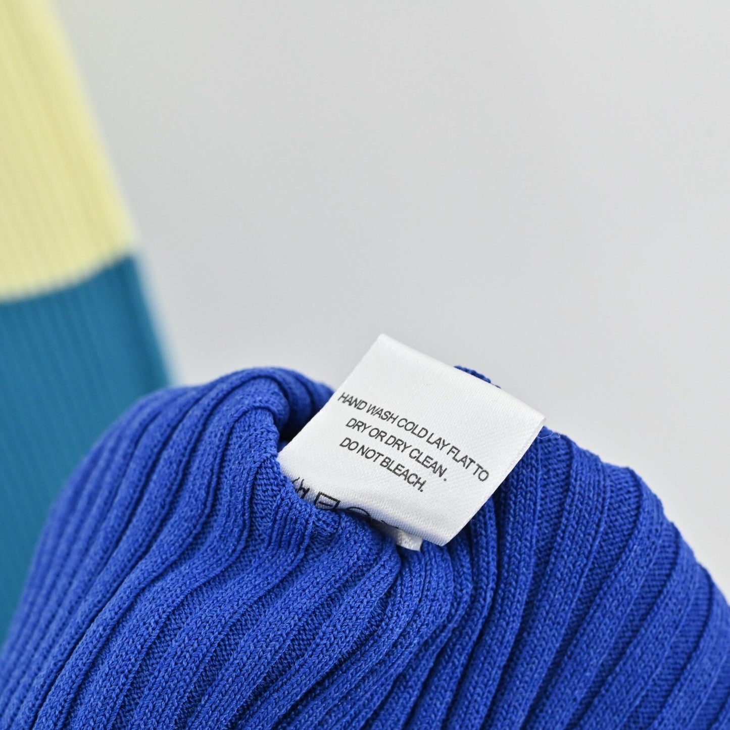 STAUD Dress Size L Dana Blue Colorblock Sleeveless VNeck Rib Knit Fitted Midi