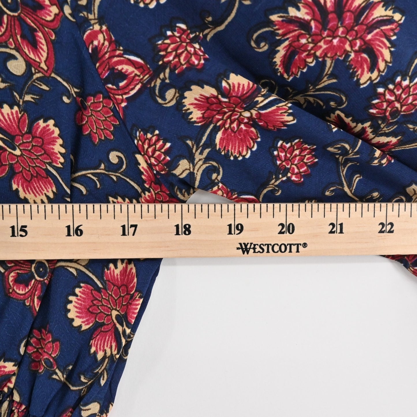 BOEMO Dress Size LP Navy Red Long Sleeve VNeck Tie Waist Floral Print Boho Maxi