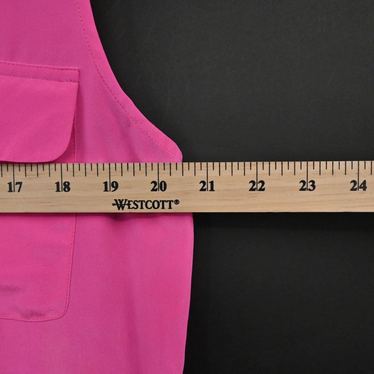 Equipment Womens Pink Silk Sleeveless Top Size S Bright Button Dopamine Elegant