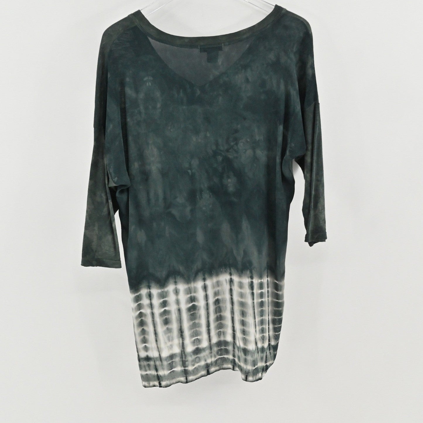 XCVI Wearables Tie Dye Tunic Top Womens Sz S Green V Neck Casual Cotton Comfort