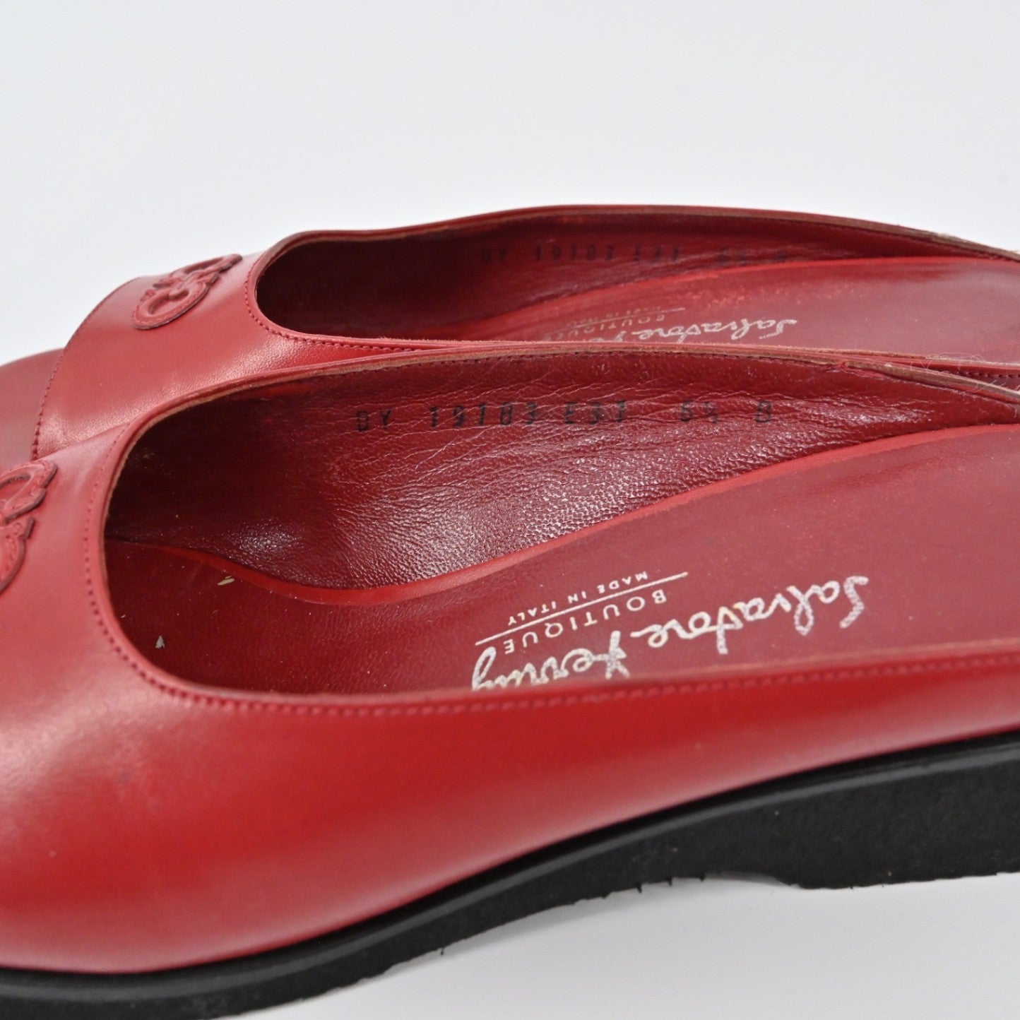 Salvatore Ferragamo Slide Wedges Womens Size 7B Red Logo Open Toe Comfort Preppy