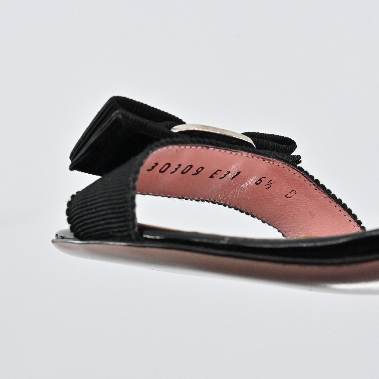 Salvatore Ferragamo Slingback Heels Womens Size 6.5 Black Patent Bow Elegant