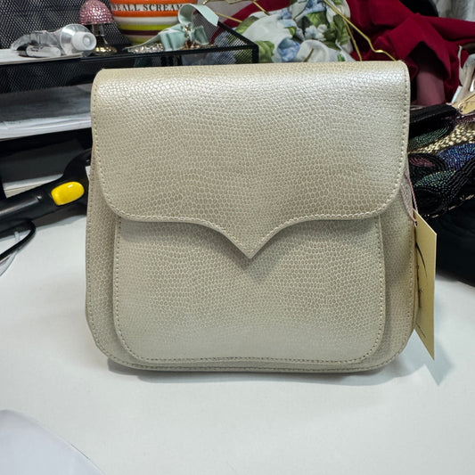 Vtg. 70s/80s Pantera Pearl Crossbody Bag