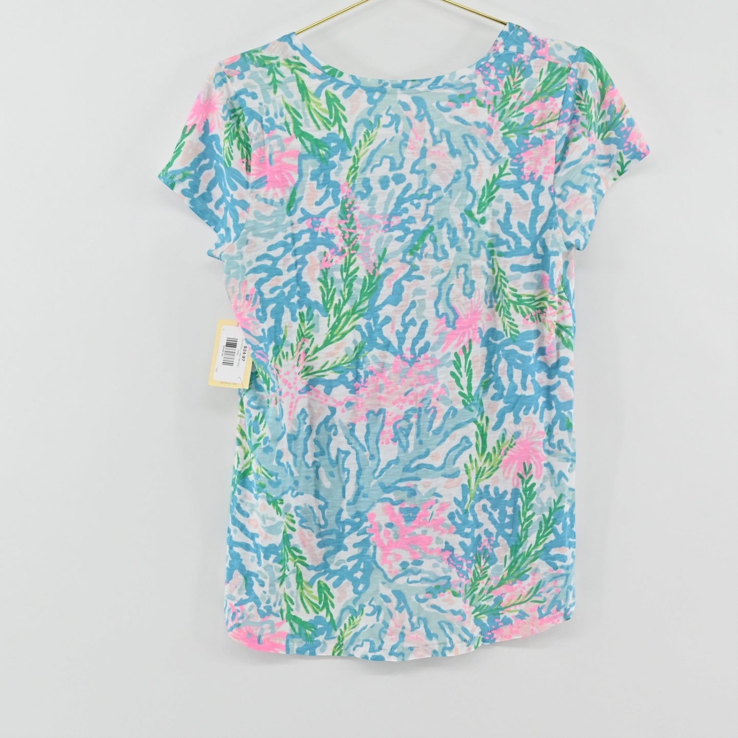 Lilly Pulitzer V-Neck Tee Size L