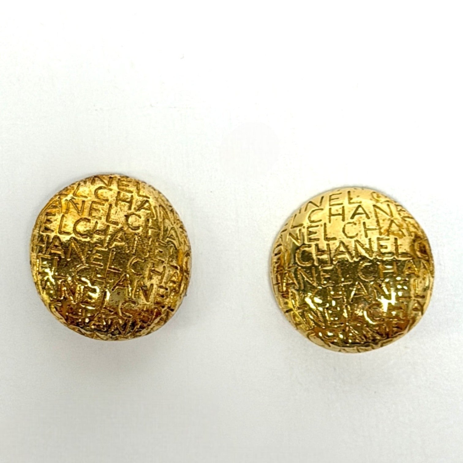 Vtg 80/90s Chanel Clip-on Gold Earrings