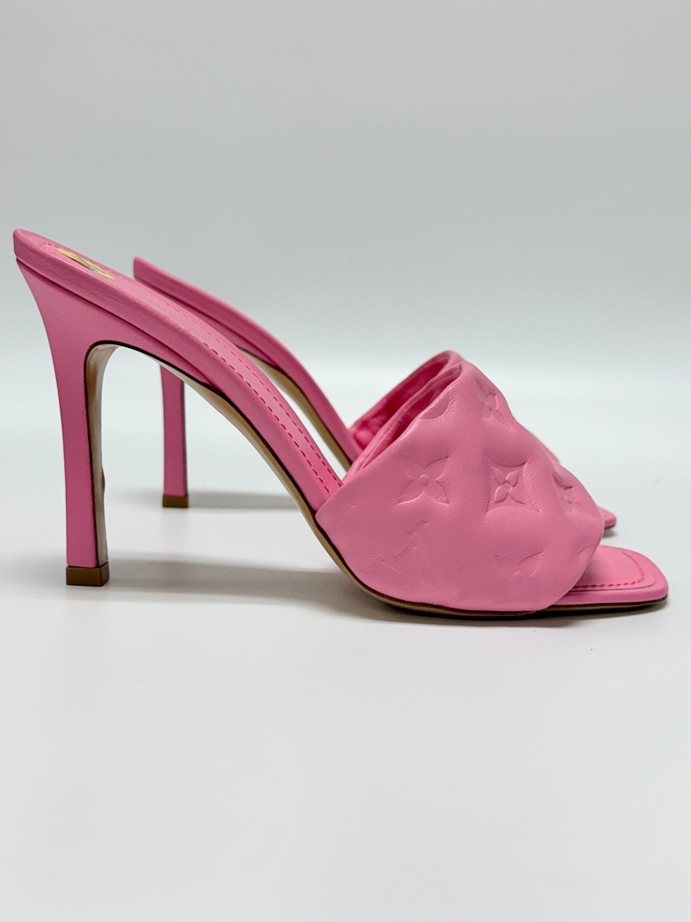 Louis Vuitton Revival Mule Rose Size 38.5