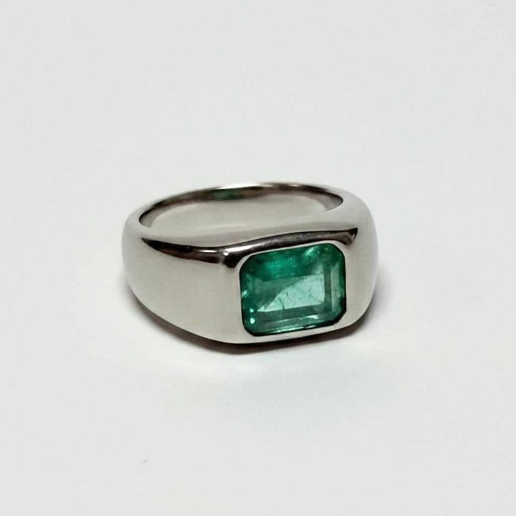 925 Sterling Silver Ring Size 7