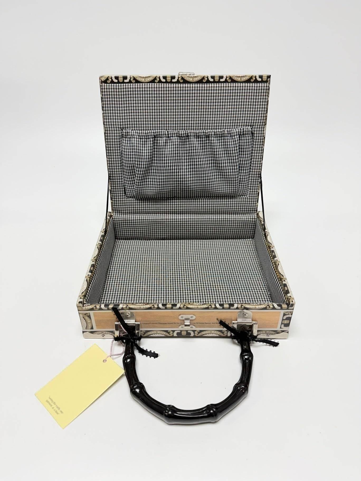 Braciano Vermouth Bianco Cigar Box Purse