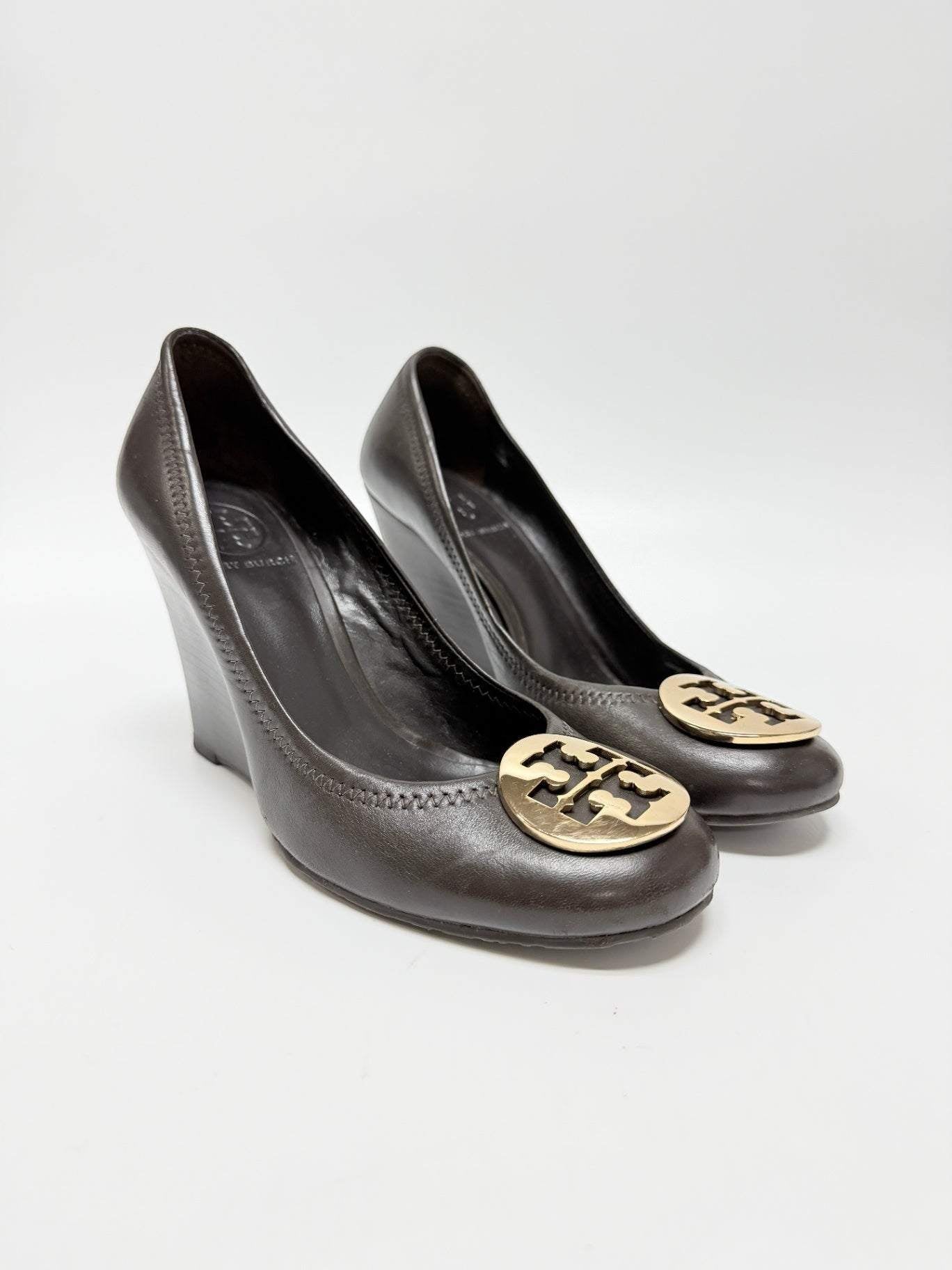 Tory Burch Brown Wedge Shoes Size 7.5