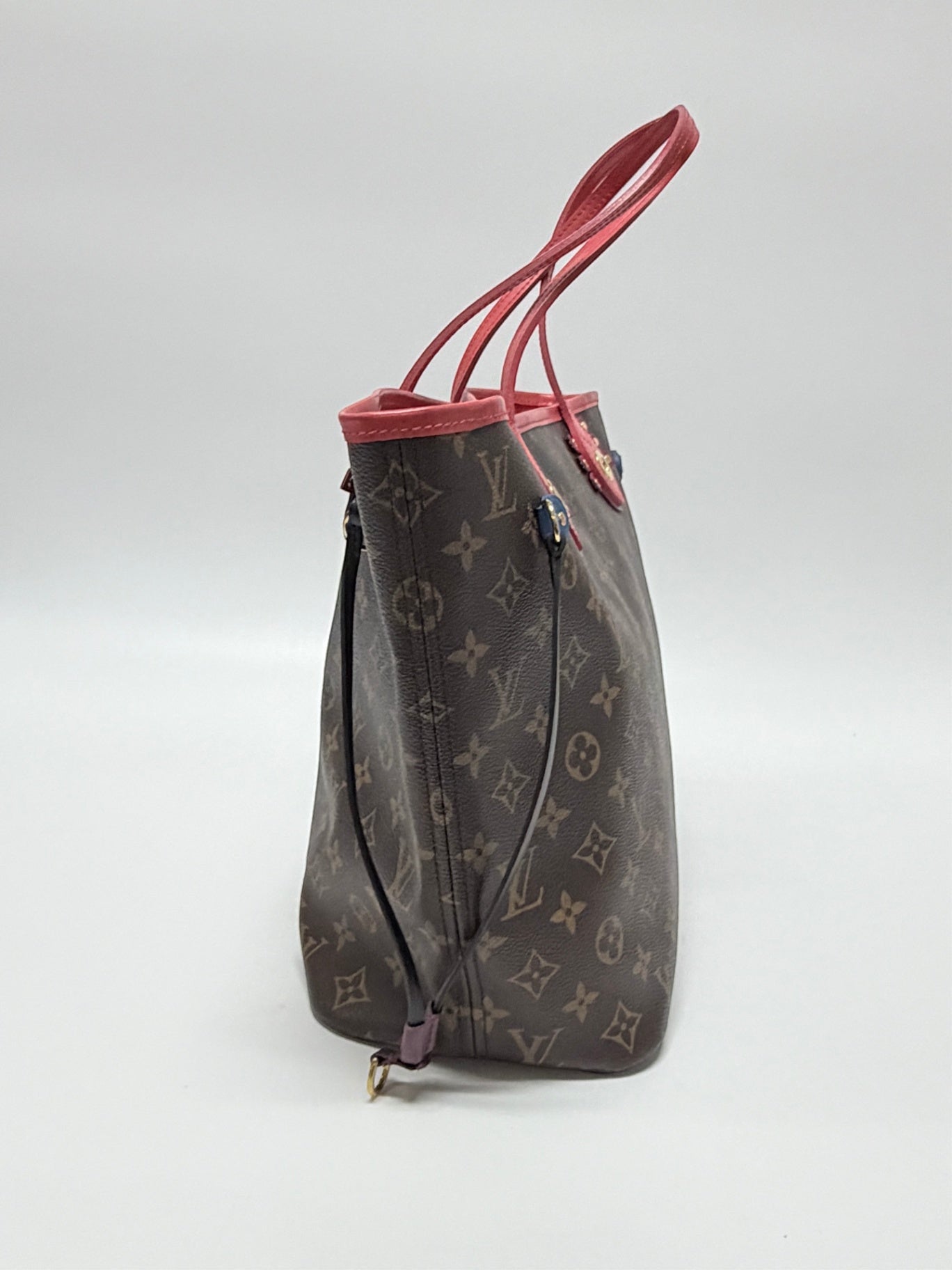 Louis Vuitton Limited Edition 2015 Monogram Totem Neverfull MM Tote Bag