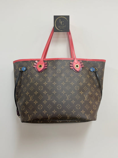 Louis Vuitton Limited Edition 2015 Monogram Totem Neverfull MM Tote Bag