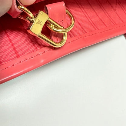 Louis Vuitton Limited Edition 2015 Monogram Totem Neverfull MM Tote Bag