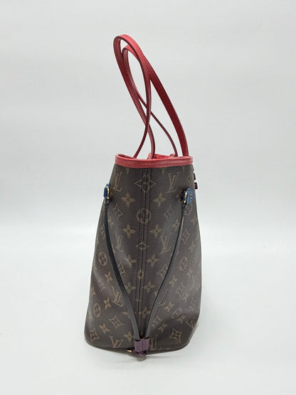 Louis Vuitton Limited Edition 2015 Monogram Totem Neverfull MM Tote Bag