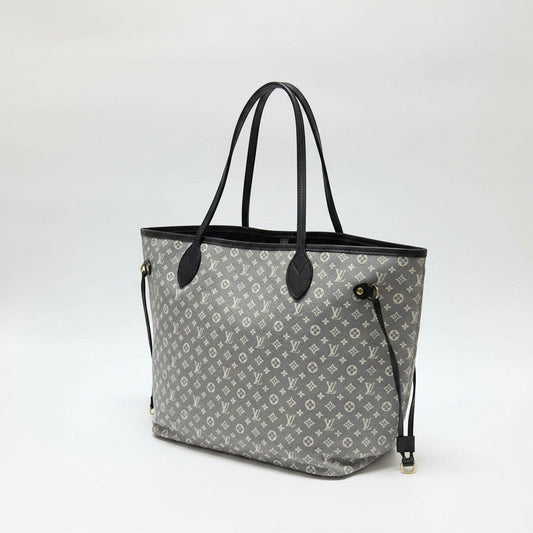 LOUIS VUITTON Neverfull MM Monogram Idylle Canvas Navy Shoulder Tote Bag M40514