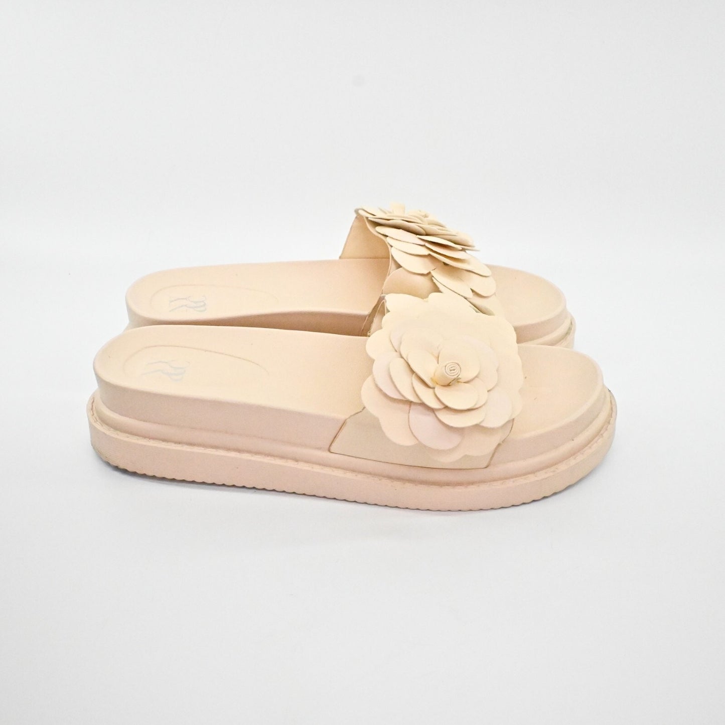 NEW YORK COMPANY Womens Camilia Platform Sandals Size 10 Floral Slides Natural