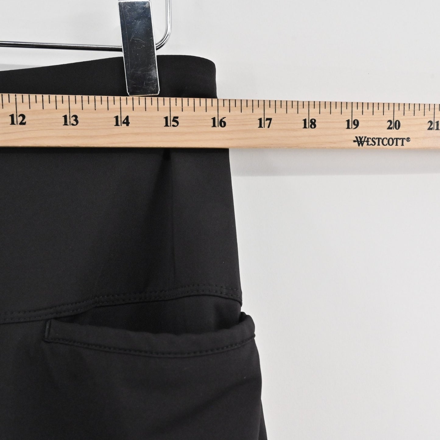 Lucky in Love Scallop Short Golf Skort Size L Black Tennis Athletic Pickle Ball