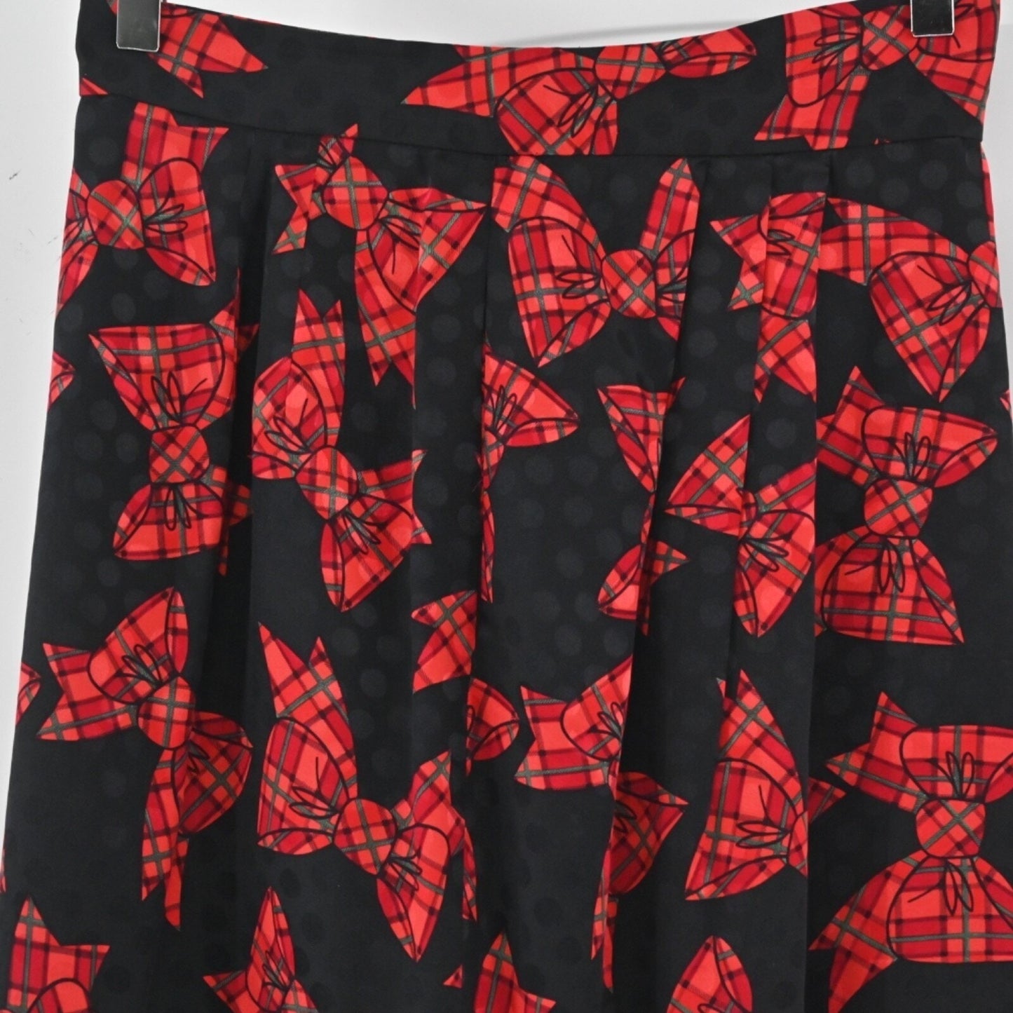 Vtg 80s Holiday Bow Silk Skirt Size 10 Black Red Pleated Ugly Christmas Party