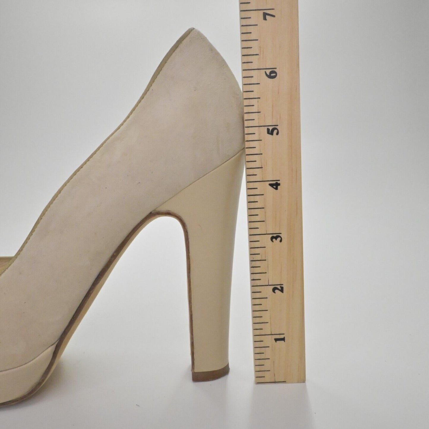 LUCA LUCA Pumps Womens Size 40 Beige Suede Knotted Peep Toe Platform Block Heel