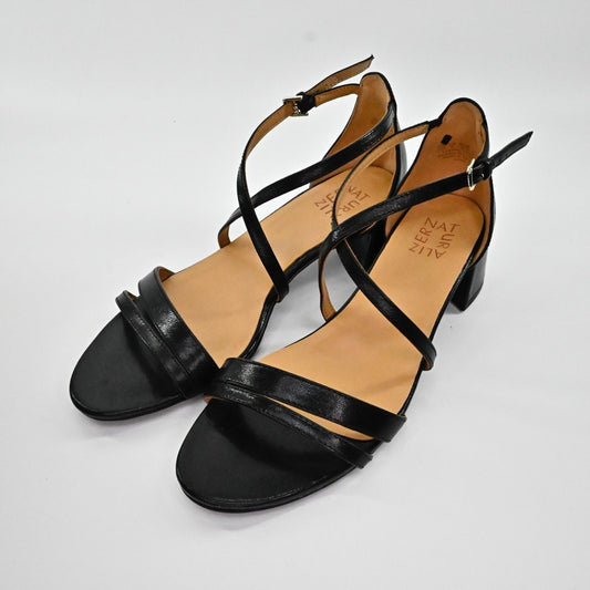 Naturalizer Womens June Strappy Low Block Heels Size 9.5W Black Leather Sandal