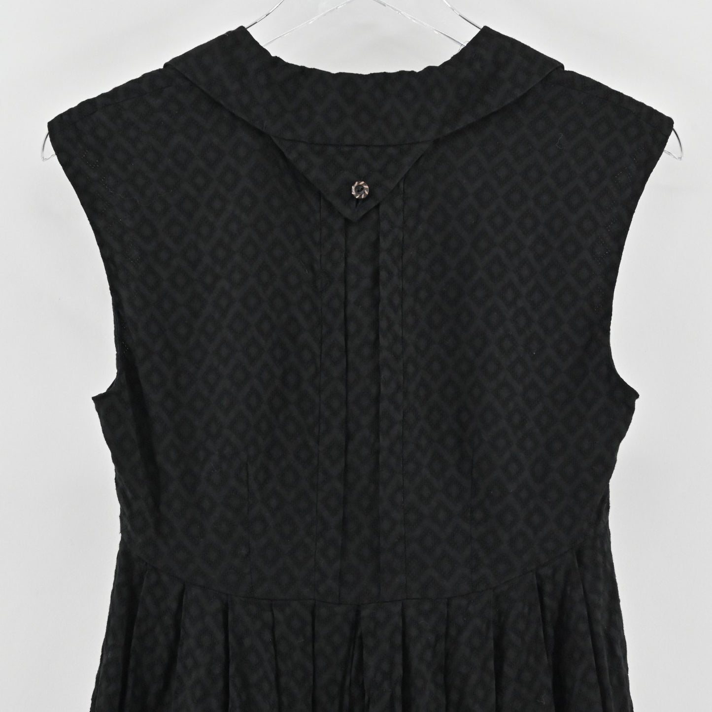 Anthropologie Postmark Four Corners Black Dress Size 00 Button Front Pleated