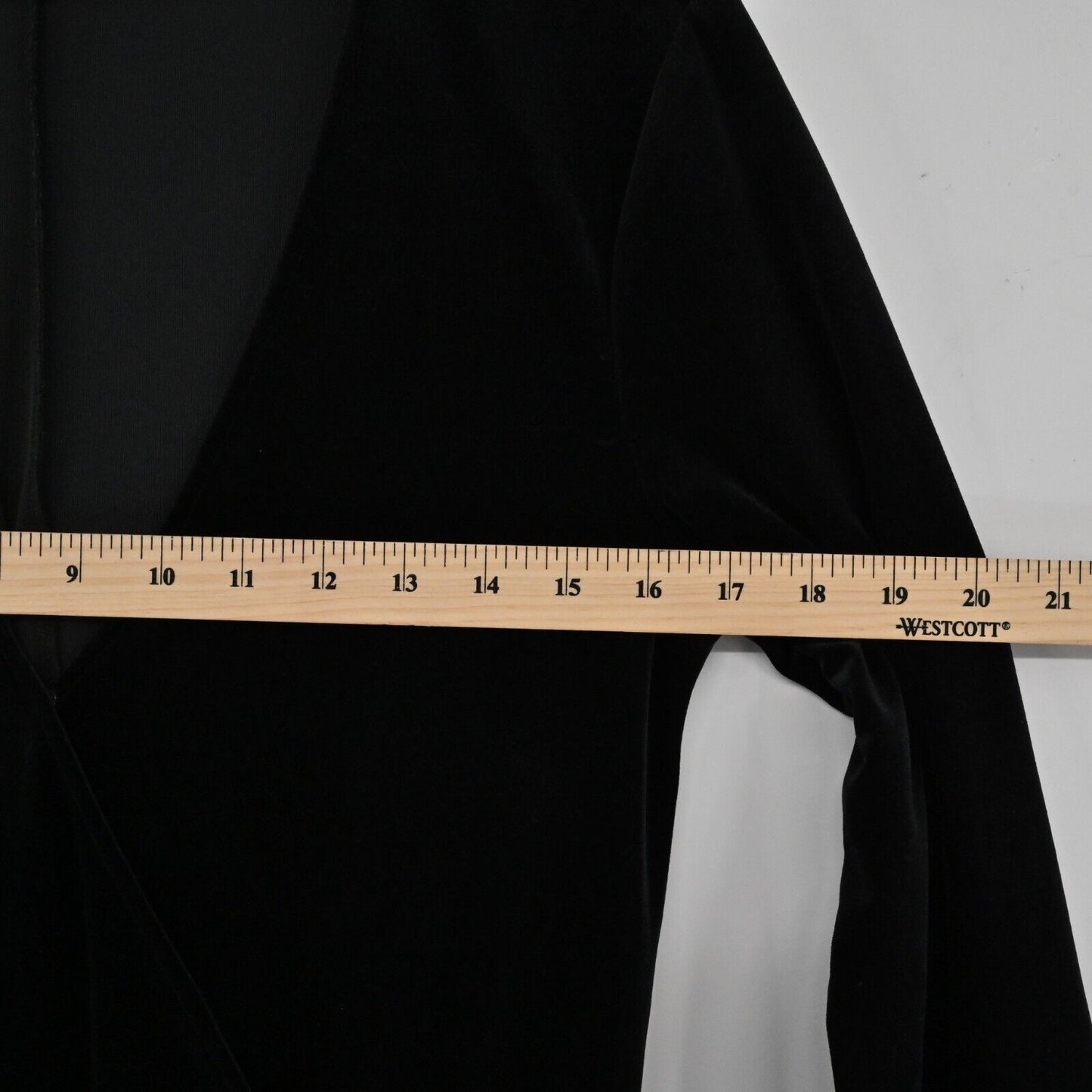 N PHILANTHROPY Jumpsuit Womens Sz S Velour Viper in Black Cat Surplice Neckline