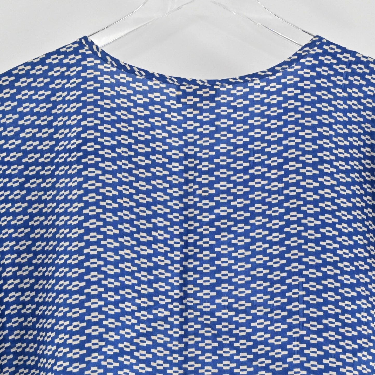Roberta ROLLER RABBIT Womens Silk Top Size XS/S Blue Geometric Bohemian Boho