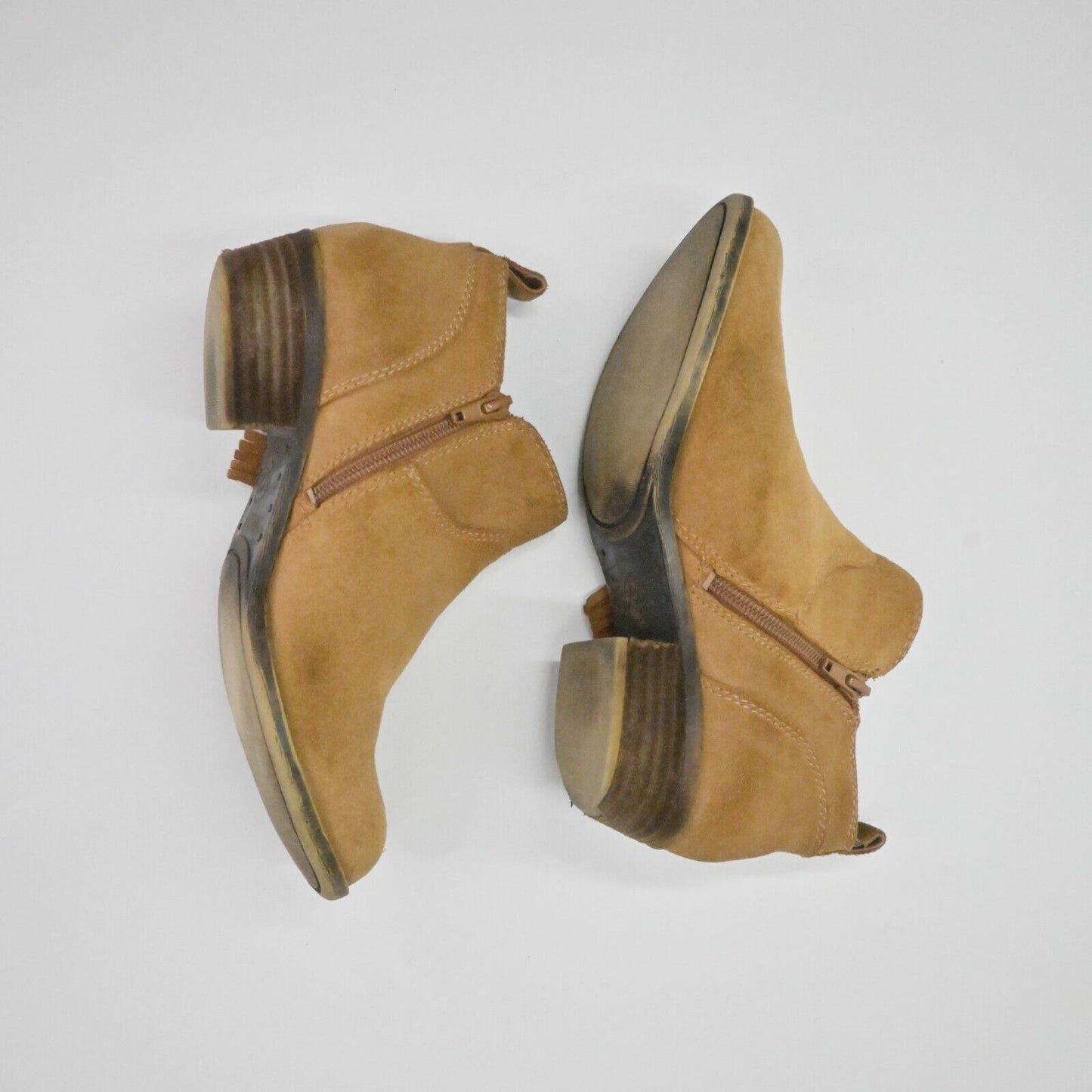 LUCKY BRAND Booties Womens Sz 6.5 Banji Ankle Fringe Stacked Heel Chestnut Brown