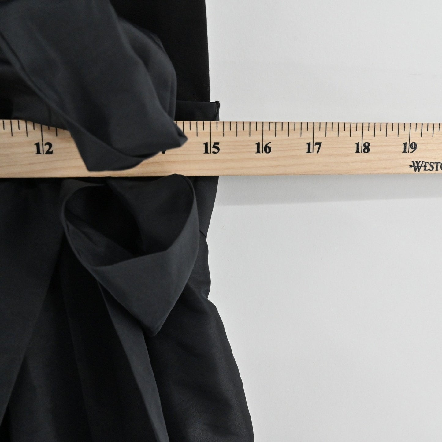 Jessica Howard Ruffled Collar Fit Flare Dress Size 6 Vamp Dark Romantic Black