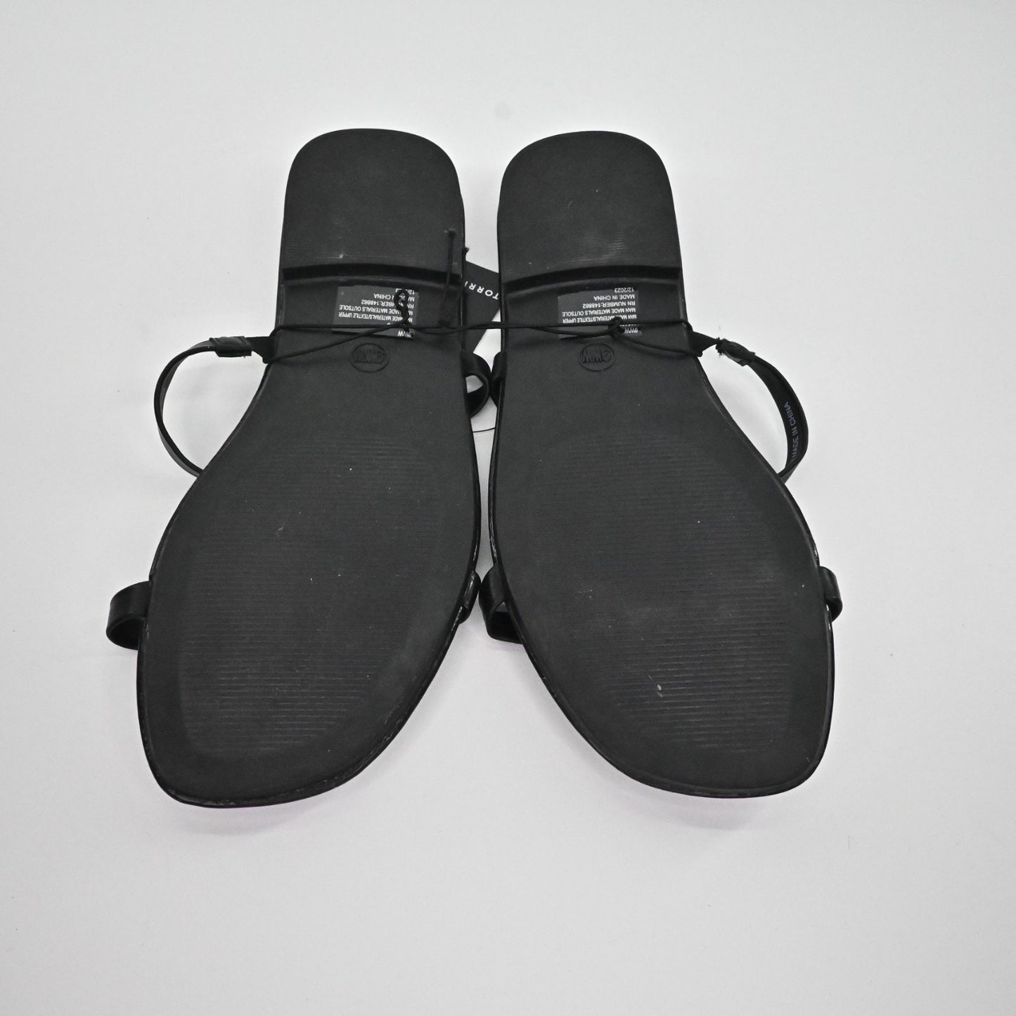 Torrid Womens Thin Double Band Slide Black Sandals Size 9WW NEW Slip On Open Toe