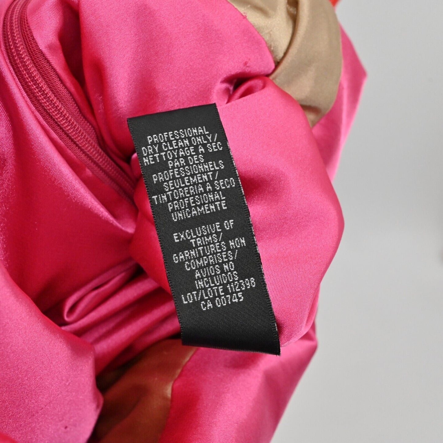 MONIQUE LHUILLIER Dress Sz 6 Pink Lace Sheath Floral Overlay Scalloped Cocktail