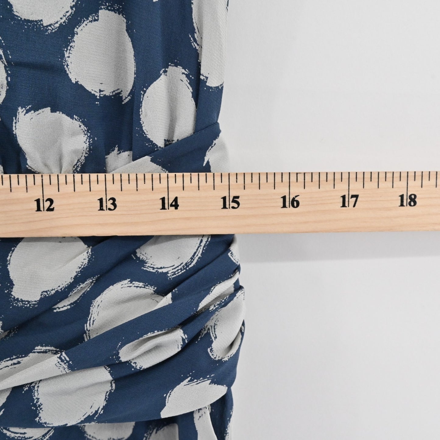 THEORY Womens Ruchia Silk Dress Size 6 Ikat Dot Sleeveless Blue Cream Stretch