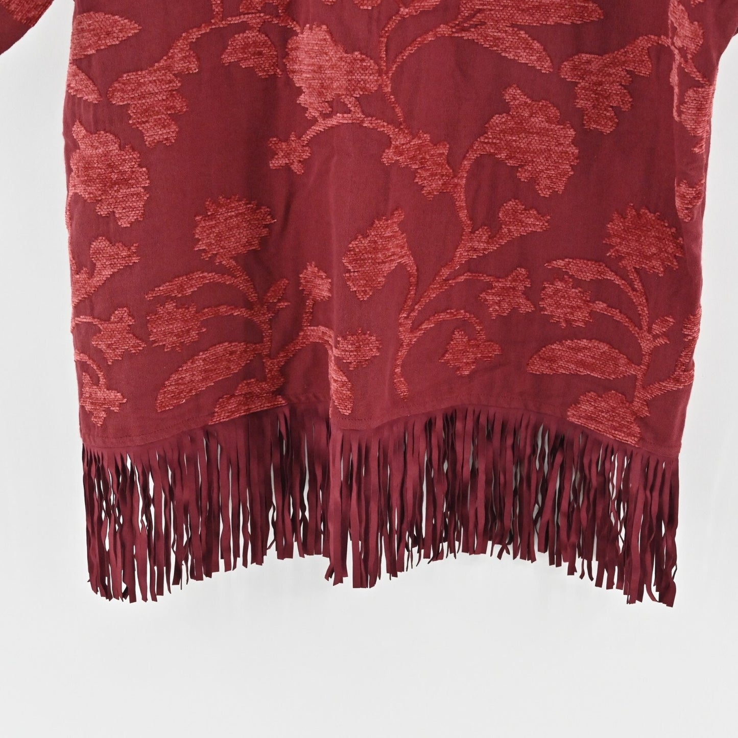 CHICOS Ruana Wrap Womens Size S/M Chenille Floral Jacquard Red Fringe Trim NEW