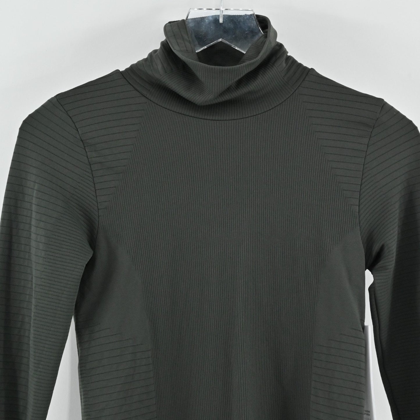 Athleta Flurry Blizzard Rib Turtleneck Top Womens XS Gray Warm Long Sleeve Ski