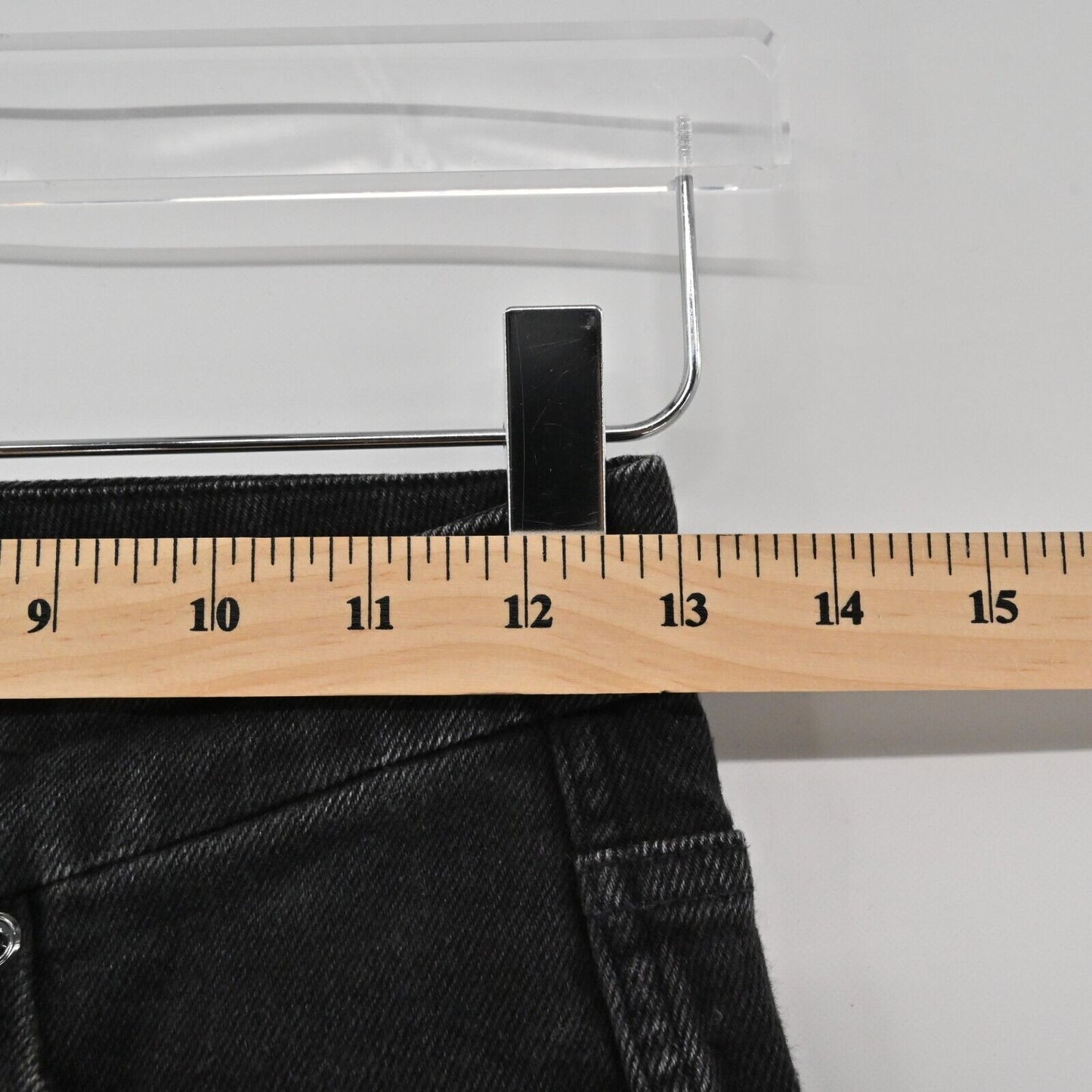 GOOD AMERICAN Jeans Womens Size 26 Good Curve Straight Leg Black Denim Classic