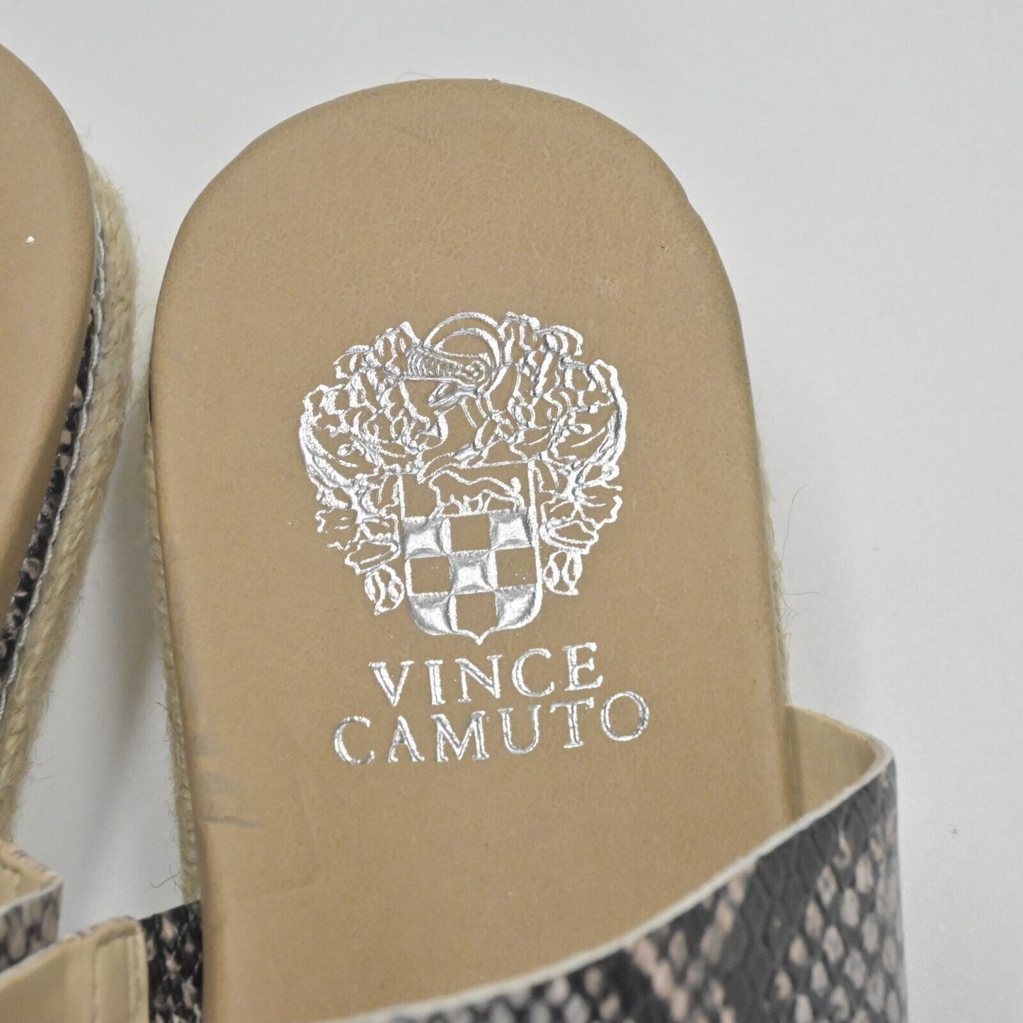 VINCE CAMUTO Sandals Womens Sz 6.5 Gray Snakeskin Print Rynnah Espadrille Slide