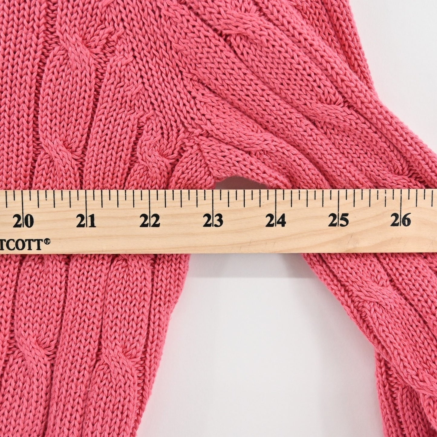 Brooks Brothers Womens Sweater Size M Pink Cable Knit Crewneck Pullover Classic