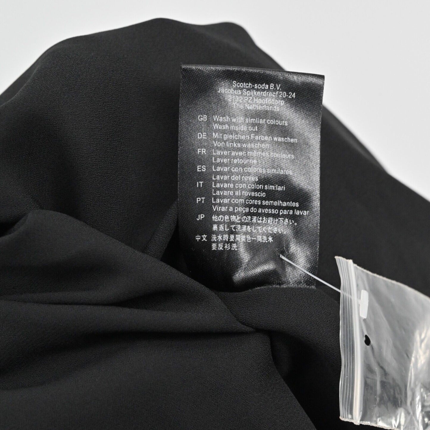 MAISON SCOTCH Dress Womens Size 4 Floral Mini Black Tropical Print Smocked NEW