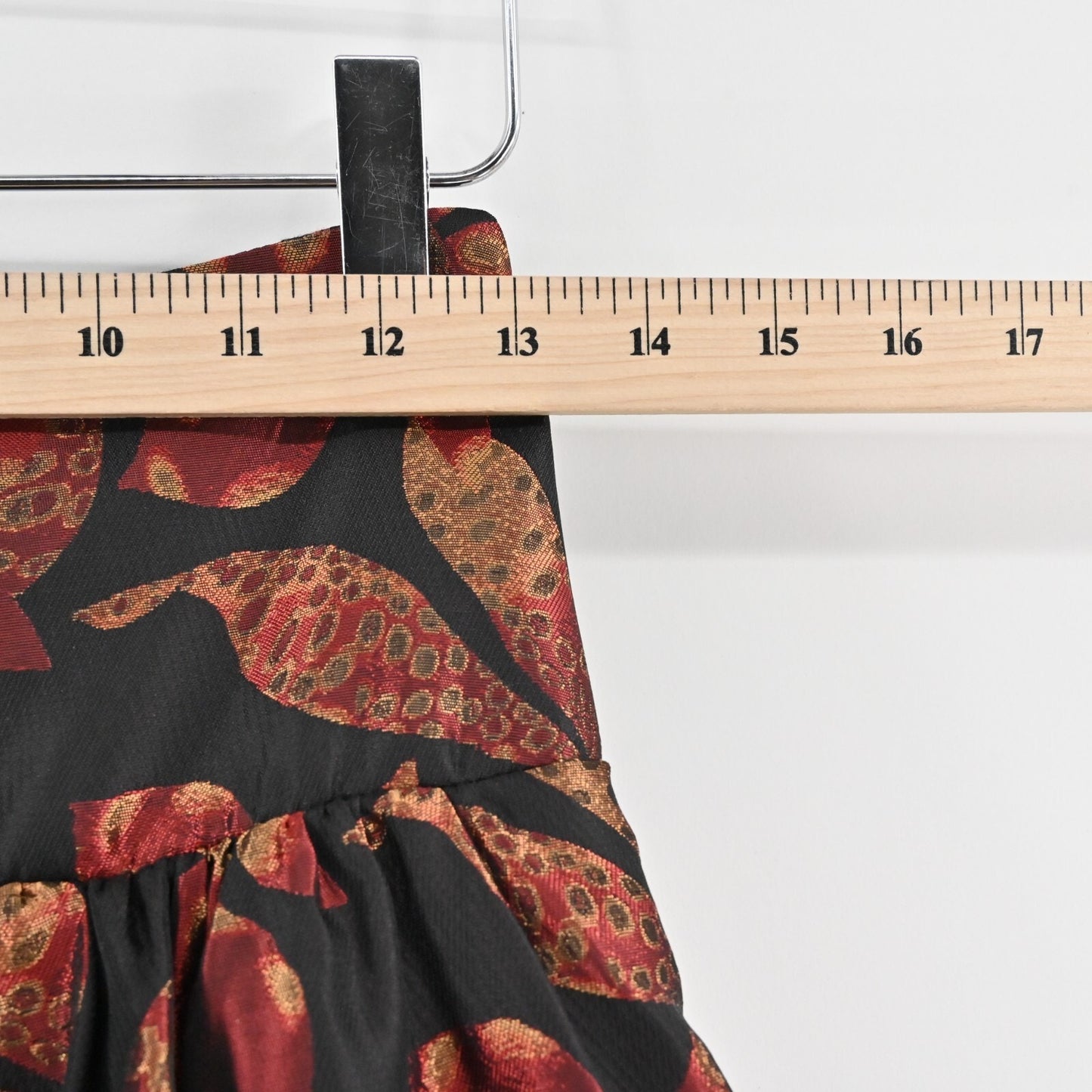 Vtg DAVID MEISTER Maxi Skirt Size 2 Pleated Black Red Floral Print High Waisted