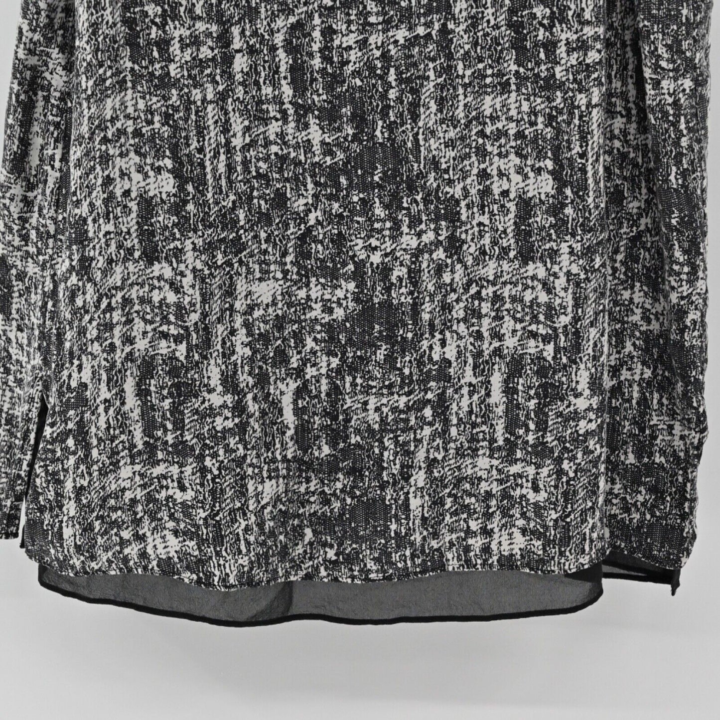 VINCE Top Women Sz S Black White Burnout Print 100% Silk Chiffon Tank Minimalist