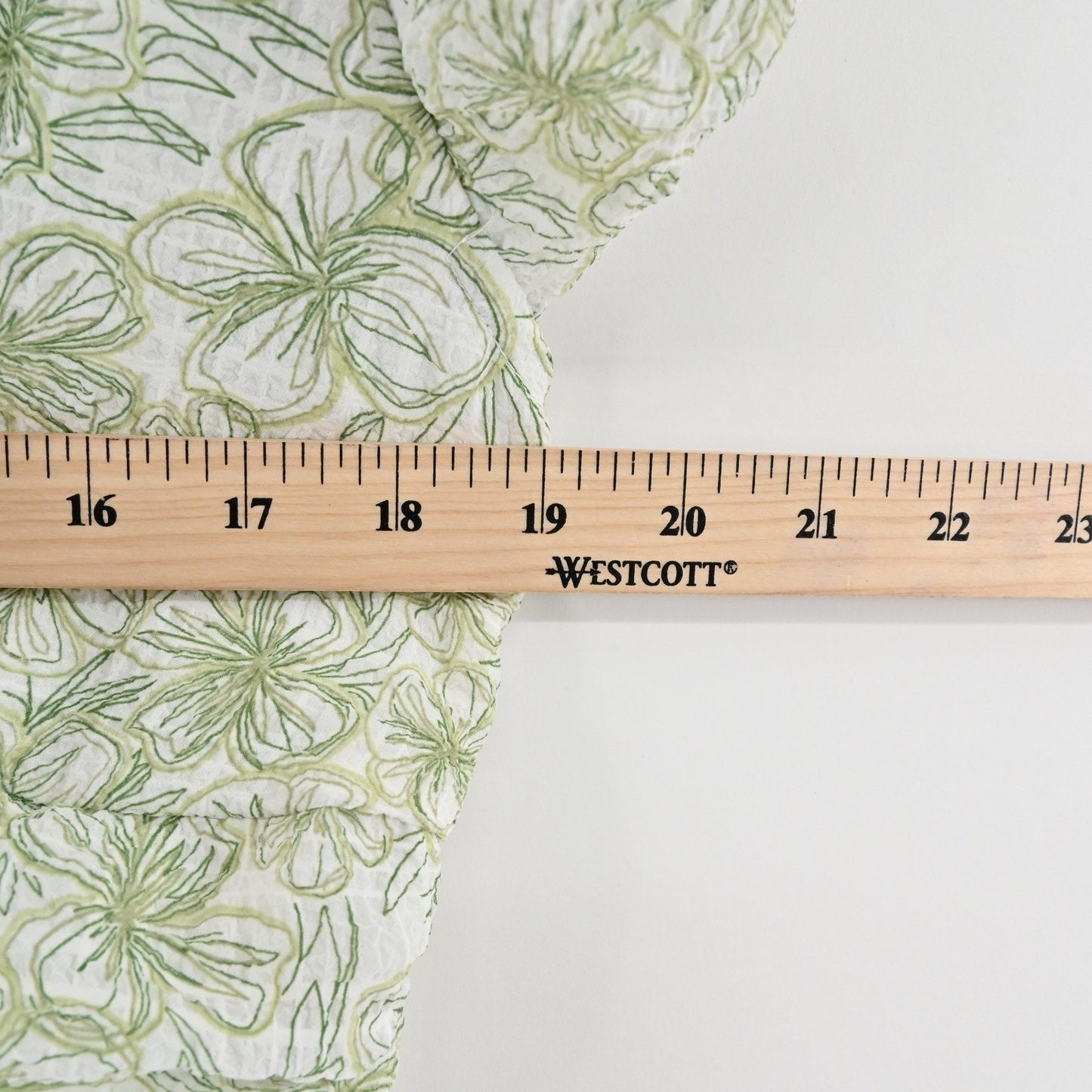 En Saison Monique Ruched Floral Mini Dress Size S Romantic Green Puff Sleeve