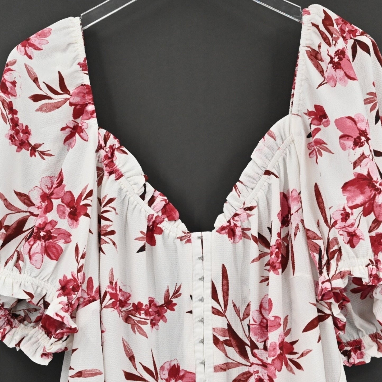 CITY CHIC Womens Top Size XL/22 Ivory Soft Blooms White Red Floral Peplum Ruffle