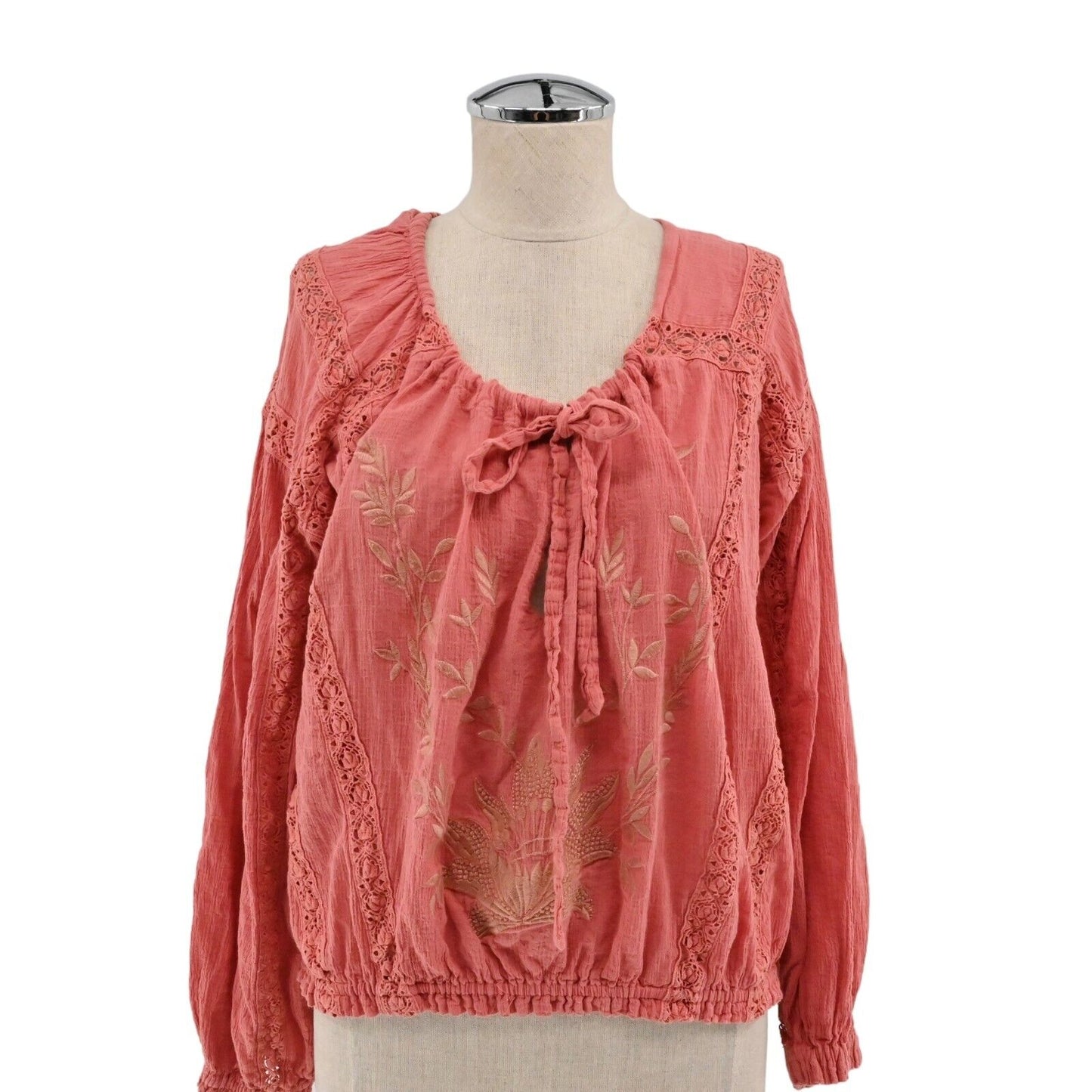 FREE PEOPLE Top Womens Sz XS Coral Cotton Embroidered Floral Crochet Lace Maria
