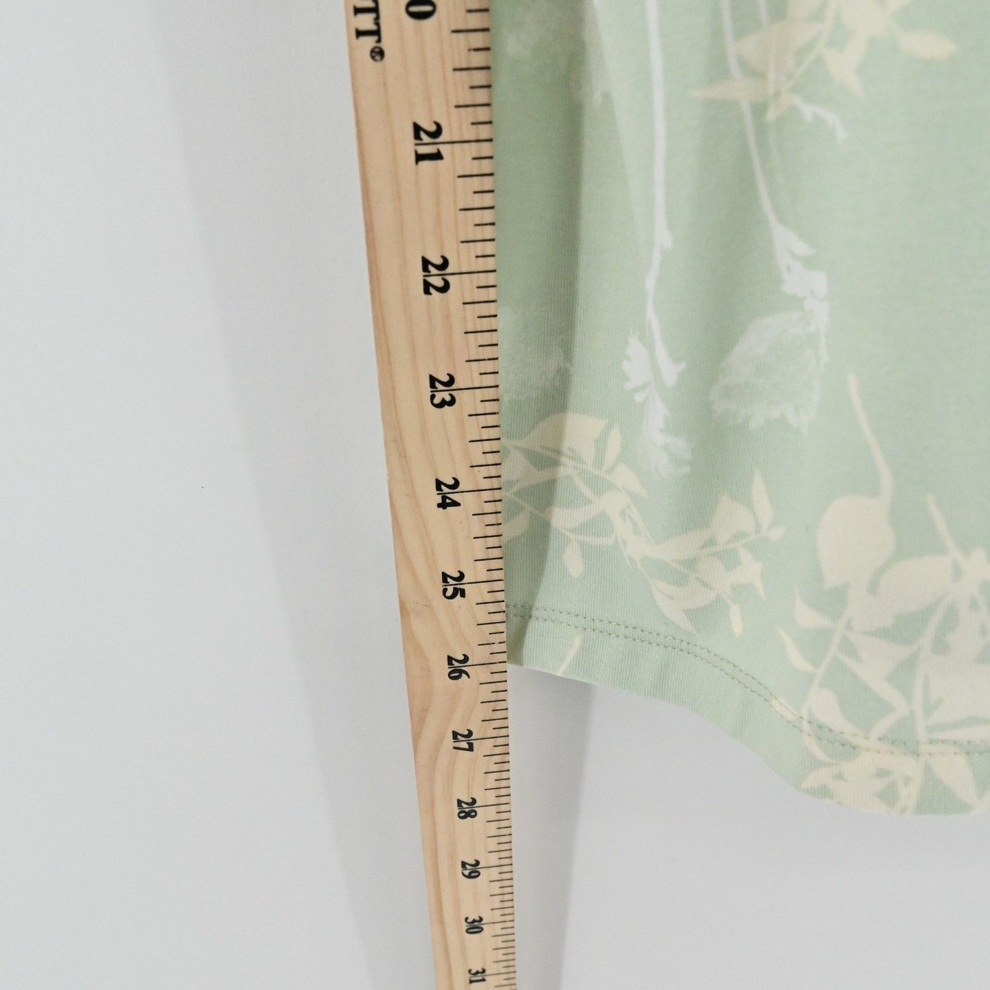 Chicos Bouquet Polish Knit Tank Top Size L Floral Sleeveless Green