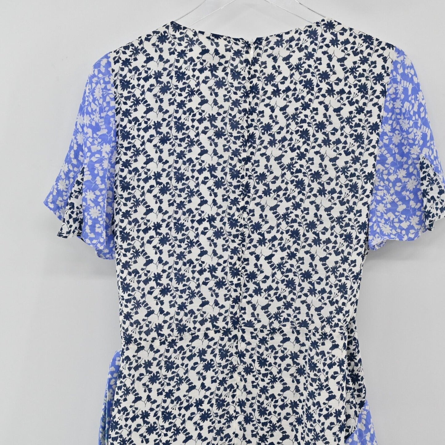 TAYNA TAYLOR Dress Womens Size 8 Bianka Revolve Belted Wrap Floral Ruffle Silk