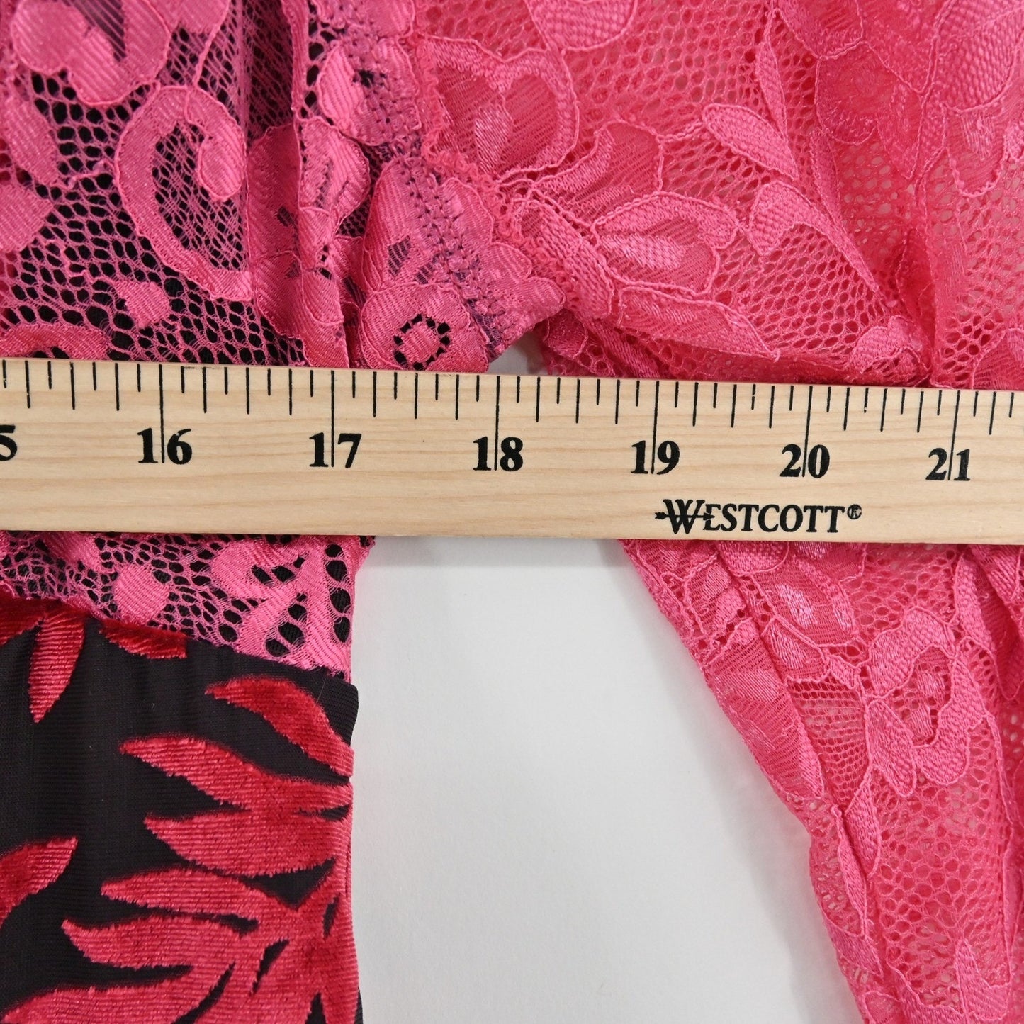 Delias Dolls Kill Watermelon Sugar Velvet Burnout Dress Size M Lace Floral Mini