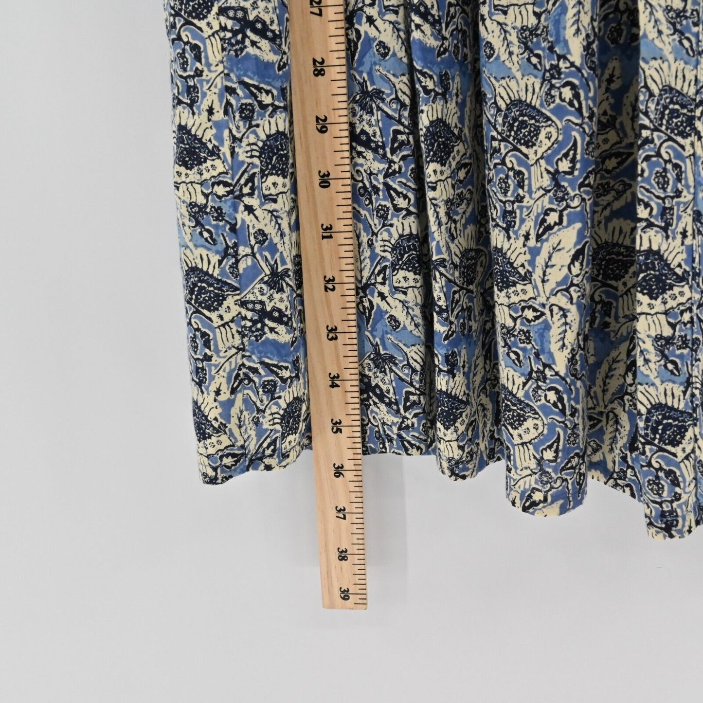 TUCKERNUCK Dress Womens Size S Ros Garden Floral Print Blue Embroidered Cotton