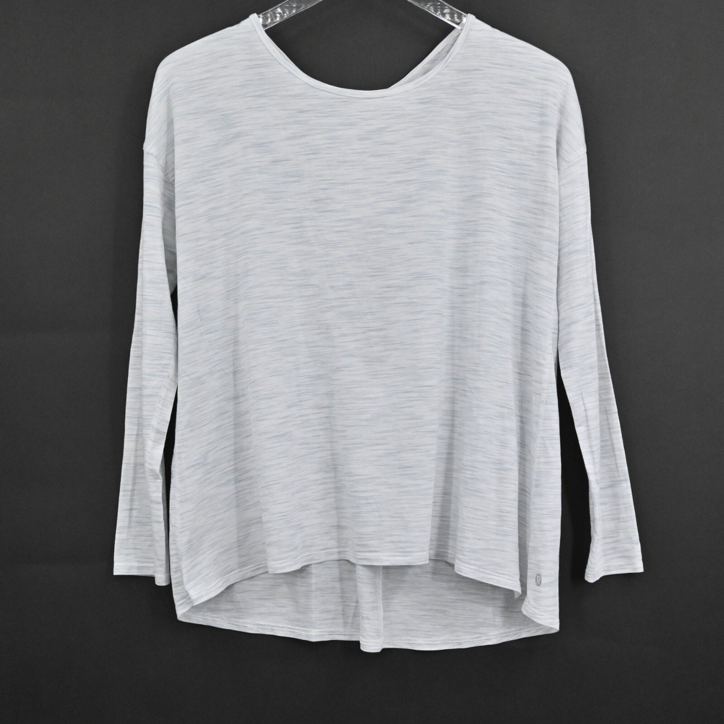 LULULEMON Womens Back Into It Top Size 4 Space Dye Alpine White Ice Gray Logo