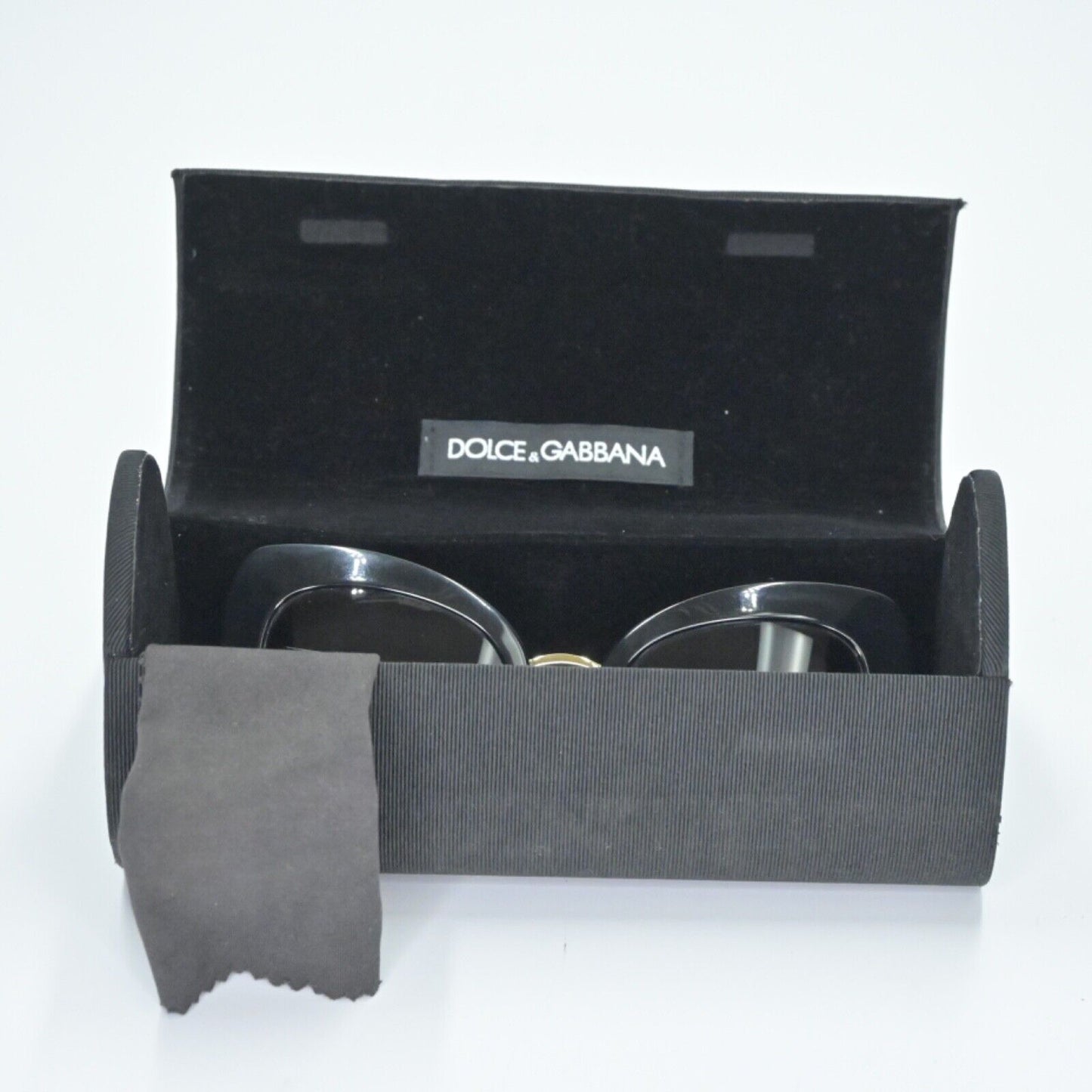 DOLCE GABBANA Sunglasses Black Butterfly Cat Eye Case Gold Metal Bridge Italy